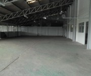  	 ให้เช่าโรงงานหรือทำเป็นโกดังเก็บสินค้าอยู่ถนนเทพารักษ์กม.11.5จังหวัดสมุทรปราการ สนใจติดต่อ คุณ สุพจน์ 0818747106 0