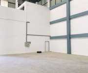 โกดังให้เช่าอยู่ถนนพระรามสองอำเภอเมืองจังหวัดสมุทรสาครมีเนื้อที่ขนาด 1700 ตารางเมตรมีออฟฟิศมีไฟฟ้าสามเฟส