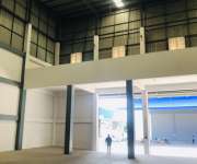 โกดังให้เช่าอยู่ถนนพระรามสองอำเภอเมืองจังหวัดสมุทรสาครมีเนื้อที่ขนาด 1700 ตารางเมตรมีออฟฟิศมีไฟฟ้าสามเฟส