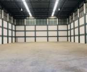 โกดังให้เช่าอยู่ถนนพระรามสองอำเภอเมืองจังหวัดสมุทรสาครมีเนื้อที่ขนาด 1700 ตารางเมตรมีออฟฟิศมีไฟฟ้าสามเฟส