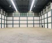 โกดังให้เช่าอยู่ถนนพระรามสองอำเภอเมืองจังหวัดสมุทรสาครมีเนื้อที่ขนาด 1700 ตารางเมตรมีออฟฟิศมีไฟฟ้าสามเฟส