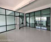 ขายด่วนๆอาคารโรงงาน/โกดังมินิแฟคตอรีเนื้อที่ 120 ตร.ว อยู่ถนนเอกชัยบางบอน ตำบลบางน้ำจืด อำเภอเมืองสมุทรสาคร จังหวัดสมุทรสาคร พื้นที่ใช้สอย 570 ตร.ม น้ำ ไฟฟ้า 3 เฟส ออฟฟิศ 3ชั้น ถนนเอกชัย บางบอน ราคาขาย 10.9 ล้านบาท 0