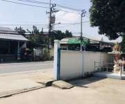 ให้เช่าโกดังให้เช่าโรงงานอยู่ตำบลบางแม่นางอำเภอบางใหญ่จังหวัดนนทบุรีอยู่ใกล้ถนนกาญจนาภิเษกมีเนื้อที่ขนาดหนึ่งไร่สองงานพื้นที่ใช้สอย 1600 ตารางเมตร -มีไฟฟ้าสามเฟส