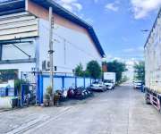 ขายโรงงานด่วนๆด่วนขายโรงงานในพื้นที่สีม่วงแท้เนื้อที่ 1ไร่2งานพร้อมใบอนุญาตประกอบกิจการ รง.4 อยู่ถนนเทพารักษ์ซอยไทยประกันหนึ่ง ตำบลบางเสาธง อำเภอบางพลี จังหวัดสมุทรปราการ