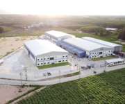 ขายอาคารโรงงานพร้อมใช้งานโรงงานอยู่ ถนน 344 ถนน 331 อ.บ้านบึง จ.ชลบุรี มีเนื้อที่ขนาด 12 ไร่  มีทั้งหมด 3 อาคาร พื้นที่ใช้สอย  ประมาณรวม 8,000 ตารางเมตร มีออฟฟิต 2 ชั้น ทุกอาคาร