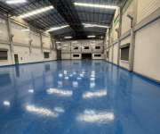 โรงงานให้เช่าโกดังโรงงานฉีดพลาสติกให้เช่ามีออฟฟิศ2ชั้นตกแต่งพร้อมใช้งานอยู่ถนนเศรษฐกิจ1ถนนบางปลาอำเภอเมืองจังหวัดสมุทรสาครโรงงานอยู่ติดถนนใหญ่เข้าออกสะดวก