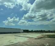 ให้เช่าโกดังโรงงานราคาถูกอยู่ตำบลหนองขยาดอำเภอพนัสนิคมจังหวัดชลบุรีมีเนื้อที่6ไร่2งาน 66 ตารางวาพื้นที่ใช้สอยในตัวอาคาร 2000 ตารางเมตร