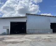 ให้เช่าโกดังโรงงานราคาถูกอยู่ตำบลหนองขยาดอำเภอพนัสนิคมจังหวัดชลบุรีมีเนื้อที่6ไร่2งาน 66 ตารางวาพื้นที่ใช้สอยในตัวอาคาร 2000 ตารางเมตร