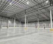 โรงงานโกดังให้เช่าโกดังคลังสินค้าให้เช่าสร้างใหม่อยู่ตำบลเขาคันทรงอำเภอศรีราชาจังหวัดชลบุรีใกล้นิคมอุตสาหกรรมอีสเทิร์นซีบอร์ดนิคมปิ่นทองห่างจากท่าเรือแหลมฉบัง25กิโลเมตราคาเช่าตารางเมตรล่ะ 150 บาทต่อเดือน