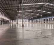 ให้เช่าคลังสินค้าให้เช่าโกดังอยู่อำเภอศรีราชาจังหวัดชลบุรีใกล้นิคมปิ่นทองท่าเรือแหลมฉบังใกล้ถนนมอเตอร์เวย์หมายเลข7มีขนาด14,000 ตรม.พร้อมออฟฟิศสองชั้น