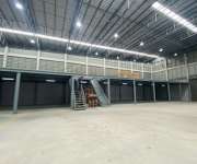 ให้เช่า โกดัง โรงงาน คลังสินค้าโรงงาน/โกดัง/ออฟฟิต อยู่อ.กระทุ่มแบน จ.สมุทรสาครให้เช่าพื้นที่รวม 3,000 ตรม. (ในพื้นที่ 3 ไร่ ) รวมแบ่งเป็น 2 โกดัง