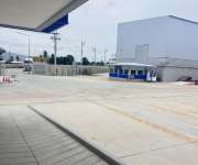 ให้เช่าโกดังสร้างใหม่ให้เช่าคลังสินค้าเขตฟรีโซนอยู่อำเภอศรีราชาจังหวัดชลบุรี ใกล้แหลมฉบัง ศรีราชา ชลบุรีติดถนนใหญ่พื้นที่ตั้งแต่ 2,078-2,970-20,000 ตรม.