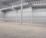 ให้เช่าโกดังสร้างใหม่ให้เช่าคลังสินค้าเขตฟรีโซนอยู่อำเภอศรีราชาจังหวัดชลบุรี ใกล้แหลมฉบัง ศรีราชา ชลบุรีติดถนนใหญ่พื้นที่ตั้งแต่ 2,078-2,970-20,000 ตรม.