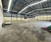 ขายอาคารโรงงานพร้อมใช้งานโรงงานอยู่ ถนน 344 ถนน 331 อ.บ้านบึง จ.ชลบุรี มีเนื้อที่ขนาด 12 ไร่  มีทั้งหมด 3 อาคาร พื้นที่ใช้สอย  ประมาณรวม 8,000 ตารางเมตร มีออฟฟิต 2 ชั้น ทุกอาคาร