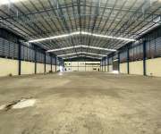 ขายอาคารโรงงานพร้อมใช้งานโรงงานอยู่ ถนน 344 ถนน 331 อ.บ้านบึง จ.ชลบุรี มีเนื้อที่ขนาด 12 ไร่  มีทั้งหมด 3 อาคาร พื้นที่ใช้สอย  ประมาณรวม 8,000 ตารางเมตร มีออฟฟิต 2 ชั้น ทุกอาคาร